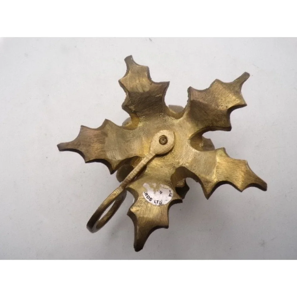 Vintage Brass Holly Leaf Chamberstick Candle‎ Holder Finger Loop Handle Gold